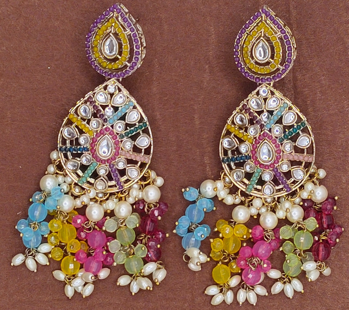 Elegant Bollywood Inspired Gold Kundan Earrings - Traditional Indian Jewelry 246