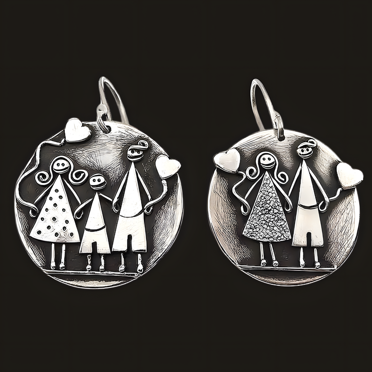 Family Love Dangle Earrings- Textured Round Disc & Heart Charm Drop Earring 1498
