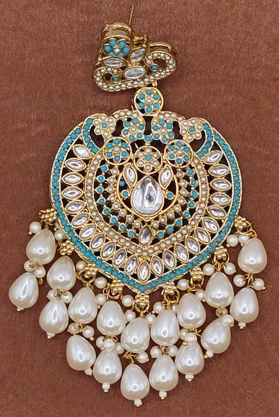 Elegant Bollywood Inspired Gold Kundan Earrings - Traditional Indian Jewelry 225