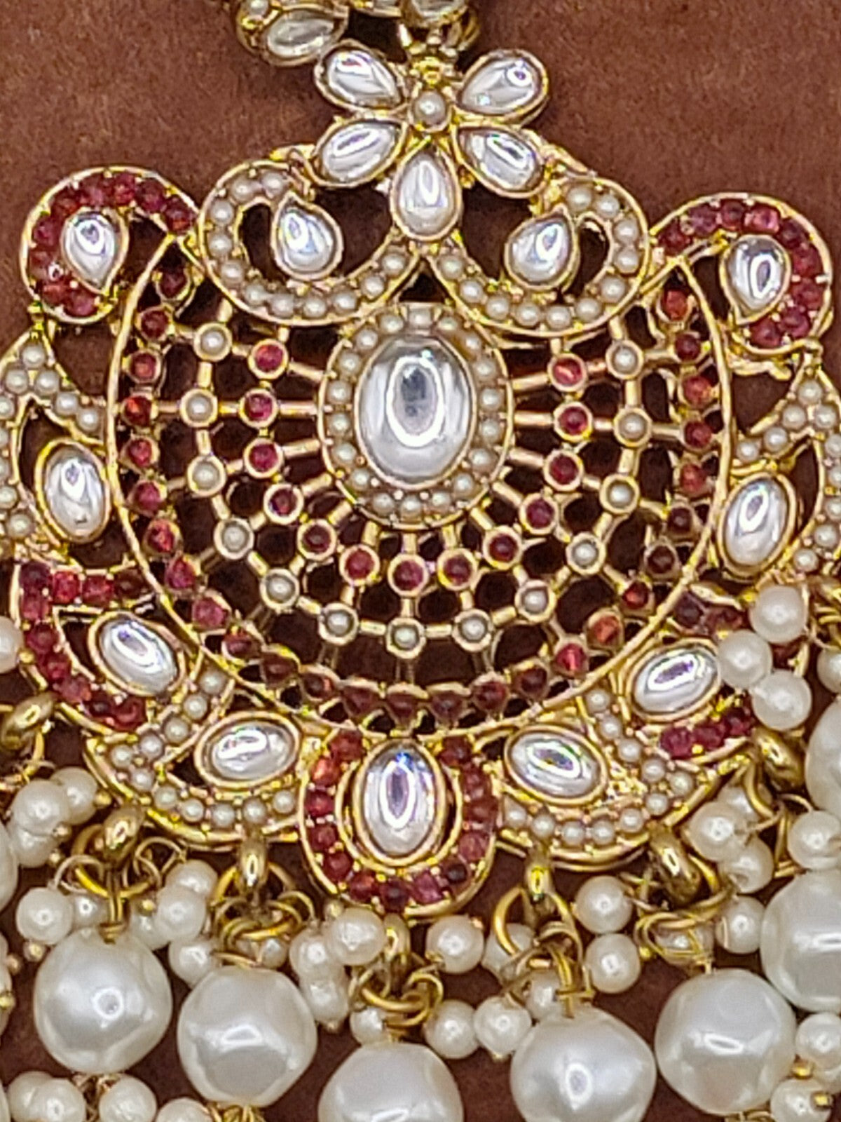 Elegant Bollywood Inspired Gold Kundan Earrings - Traditional Indian Jewelry 217