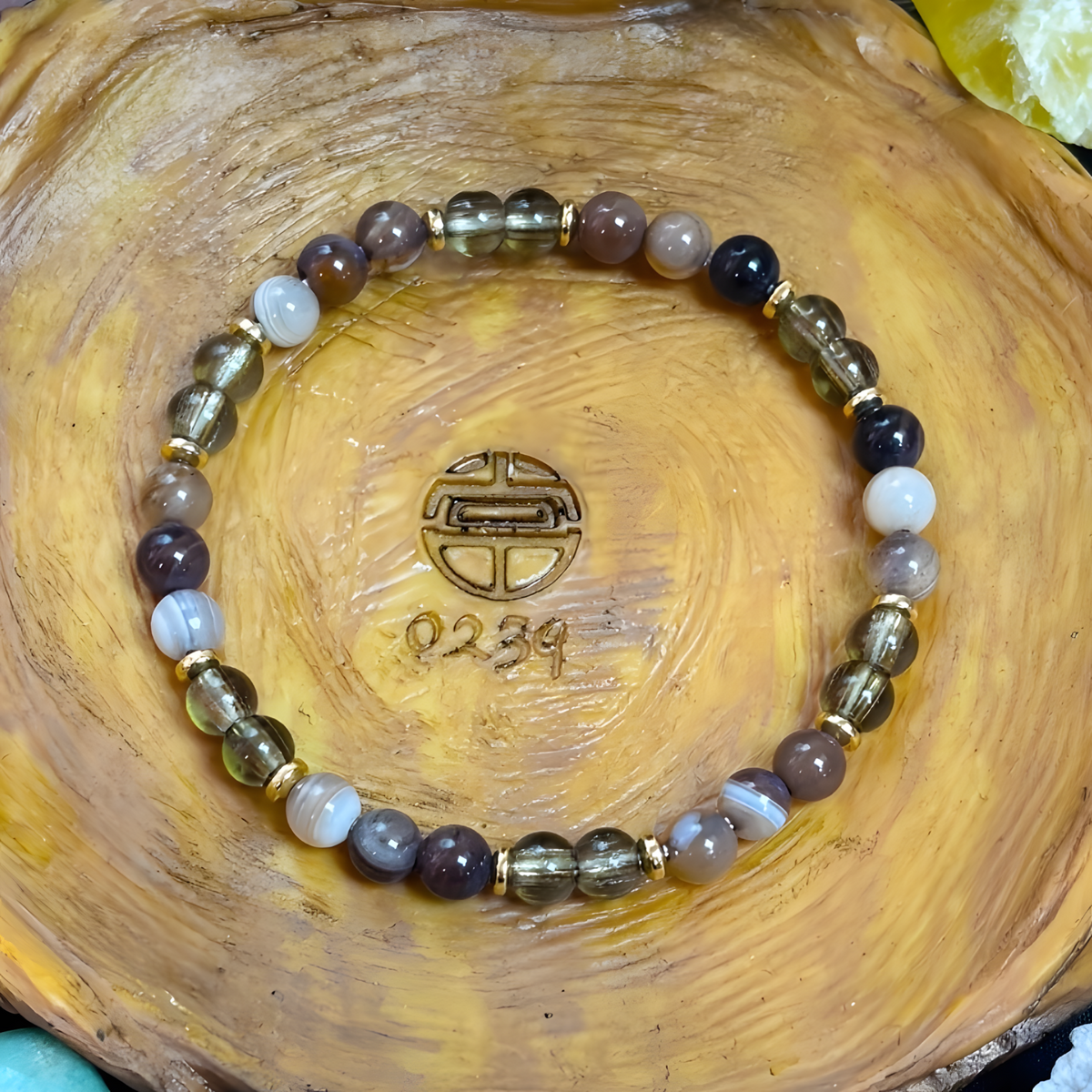Botswana Agate & Smoky Quartz Beaded Bracelet For Women Gold Tone Plate 1402