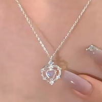Heart Pendant Necklace Women, Popular Hollow Chain Charm, Stylish Fashion b168