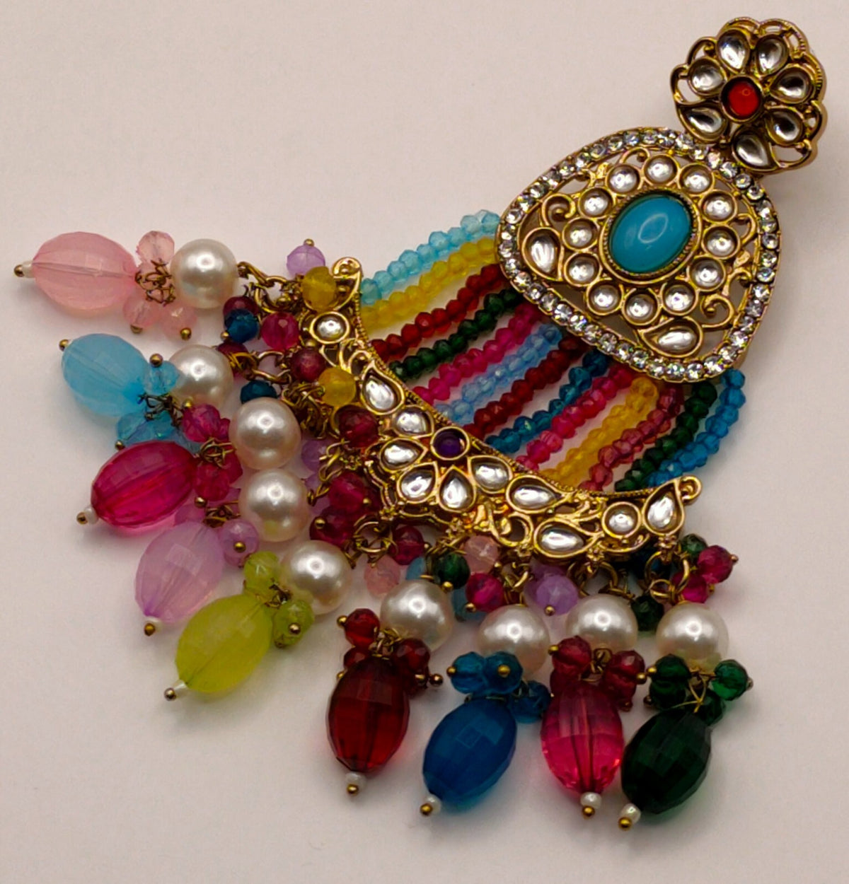 Elegant Bollywood Inspired Gold Kundan Earrings - Traditional Indian Jewelry 175