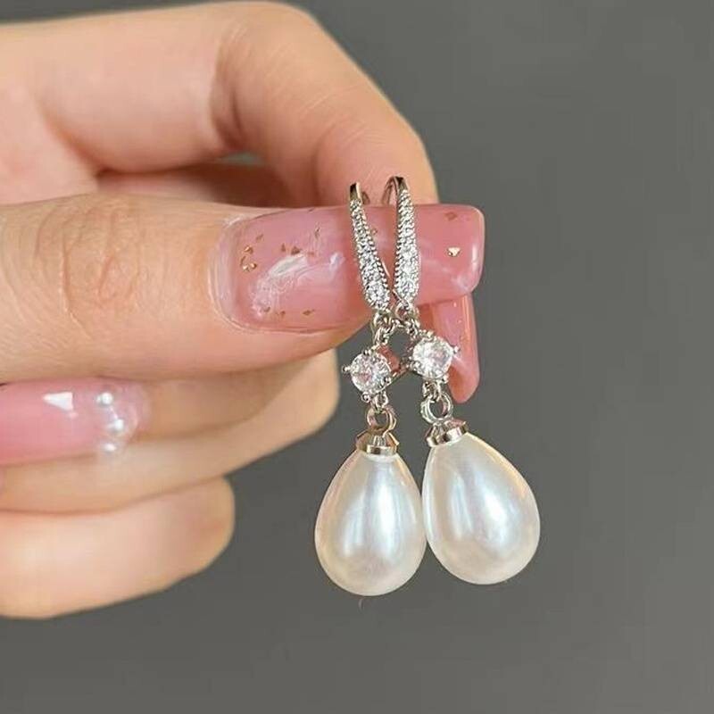 Unified Jewellery® - Women's 925 Silver Plated Faux Pearl & Zircon Dangle 10 UK