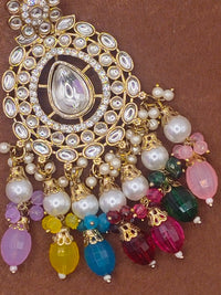 Elegant Bollywood Inspired Gold Kundan Earrings - Traditional Indian Jewelry 194