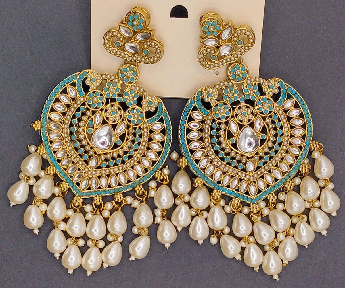 Elegant Bollywood Inspired Gold Kundan Earrings - Traditional Indian Jewelry 225