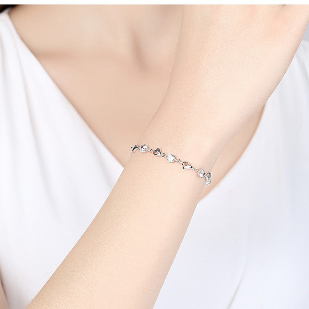 Unified Jewellery Silver Tone Bracelet Rhinestone Heart Link Chain Bracelet 413