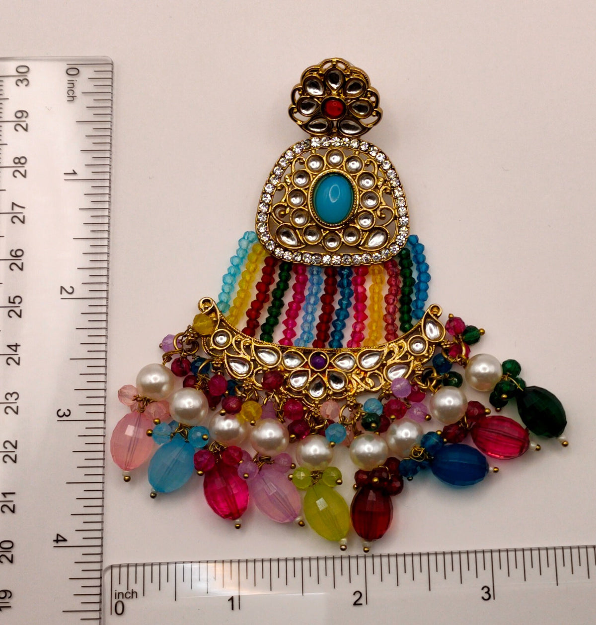 Elegant Bollywood Inspired Gold Kundan Earrings - Traditional Indian Jewelry 175