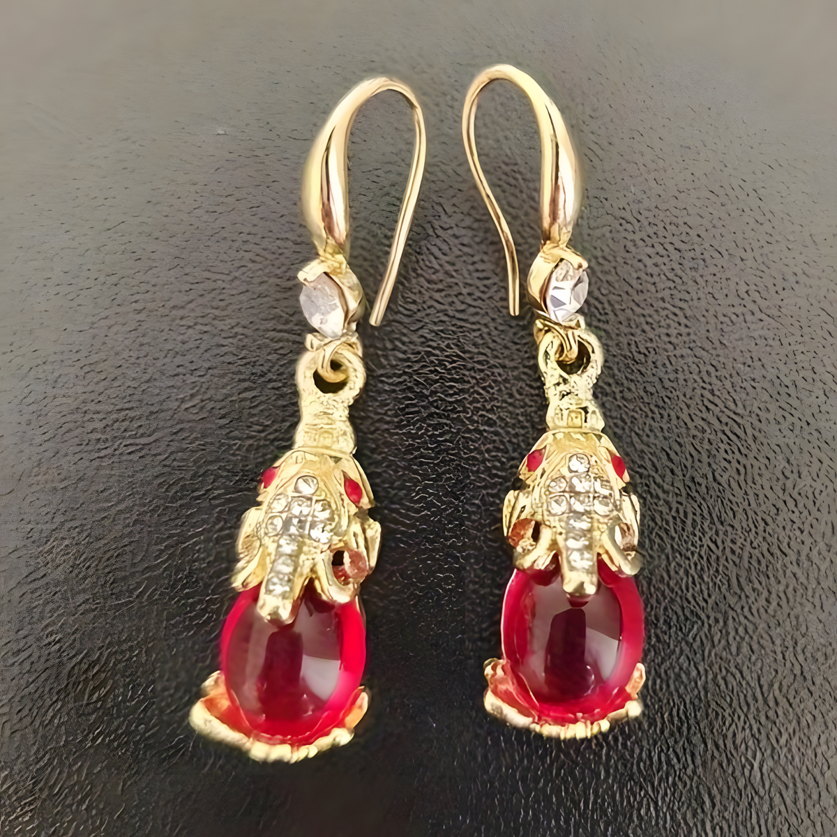 Gold Dangle Earrings Elegant Animal Dangle Earrings Ear Clip Charm for Women 578