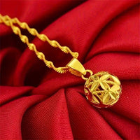 Hollow Hydrangea Pendant Necklace, Brass Plated in Gold, Exquisite Fashion 128