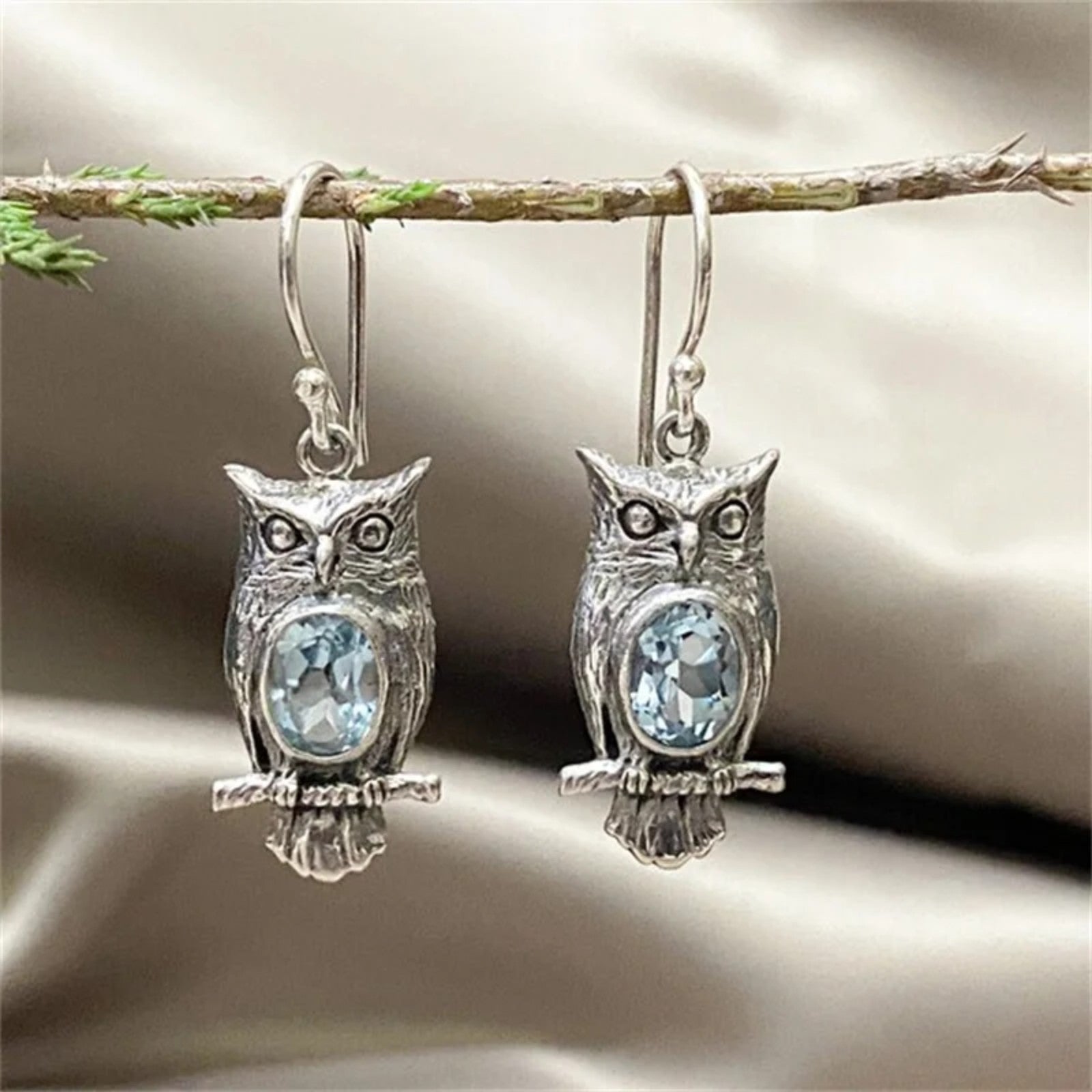 Vintage Owl Dangle Earrings for Women –Zinc Alloy Silver Colour Carved Design B8