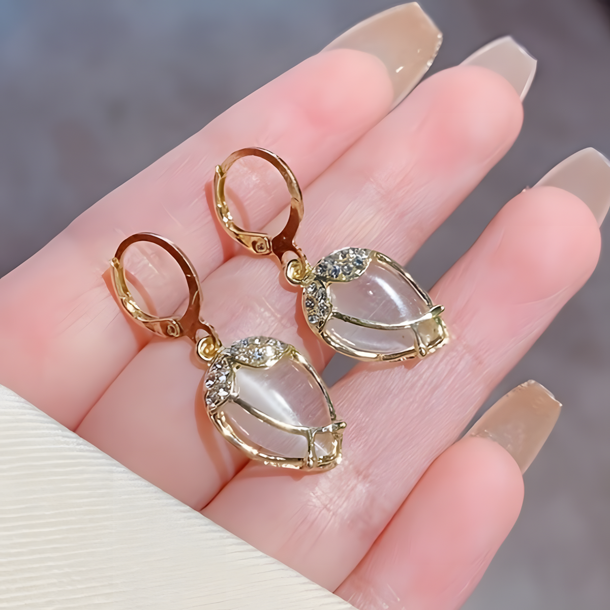 Contemporary Geometric Hoop Earrings Women | Gold Color Zinc Alloy Pearl 586