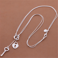 Lock & Key Heart Pendant Necklace for Women–Copper Alloy 925 Silver Plating 1215