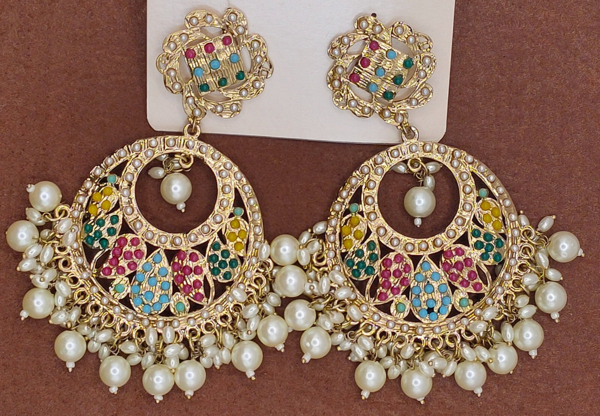 Elegant Bollywood Inspired Gold Kundan Earrings - Traditional Indian Jewelry 241