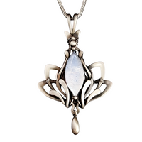 Stainless Steel Lotus Pendant Necklace for Women – Classic Geometric Design 666