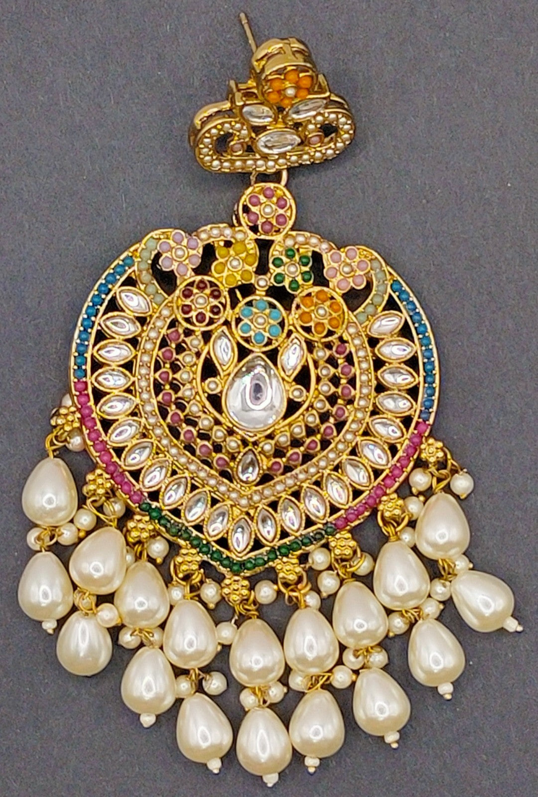 Elegant Bollywood Inspired Gold Kundan Earrings - Traditional Indian Jewelry 226