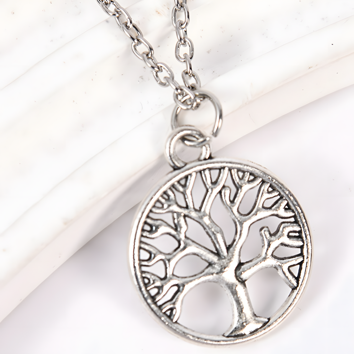 Antique Silver Plated Life Tree Pendant Necklace, Unisex Retro Charm Amulet B134