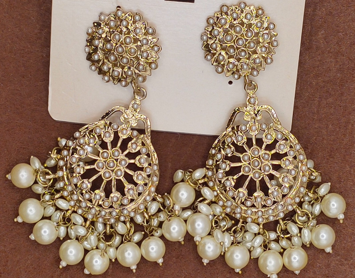 Elegant Bollywood Inspired Gold Kundan Earrings - Traditional Indian Jewelry 239