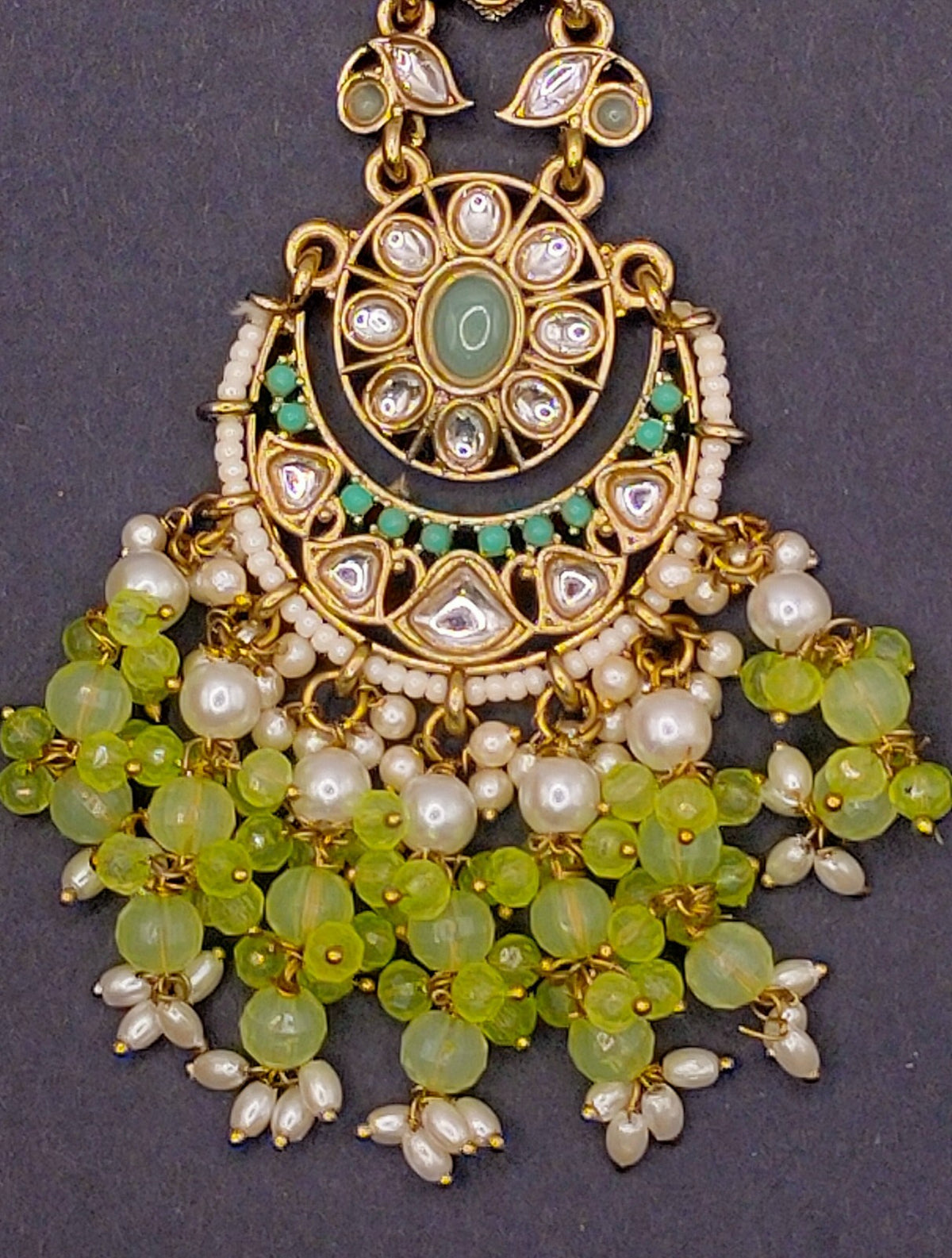 Elegant Bollywood Inspired Gold Kundan Earrings - Traditional Indian Jewelry 210