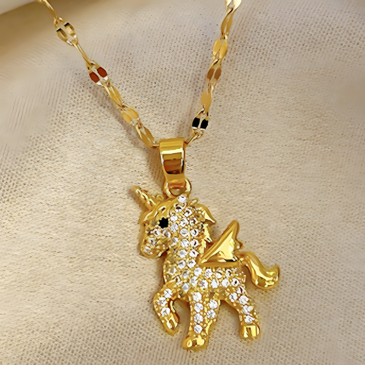 Cute Unicorn Pendant Necklace for Women – Copper Alloy Gold-Plated Animal 1150