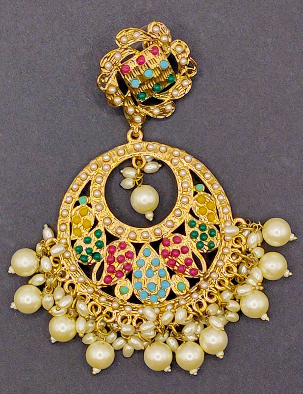 Elegant Bollywood Inspired Gold Kundan Earrings - Traditional Indian Jewelry 241