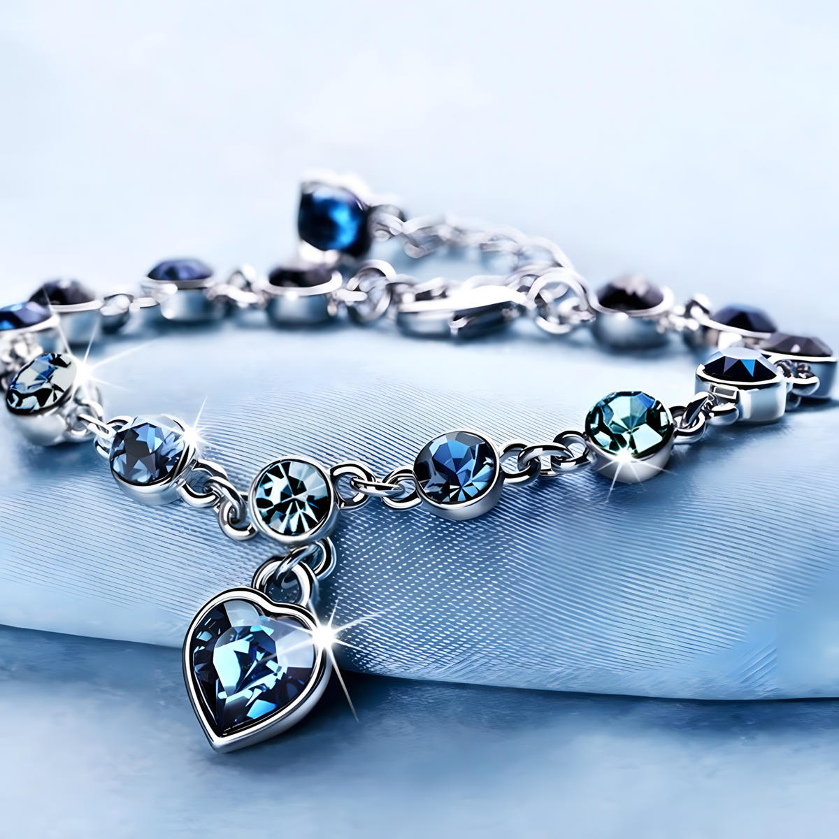 Womens Blue Crystal Heart Charm Bracelet Zinc Alloy Bracelet Cubic Zirconia 1158