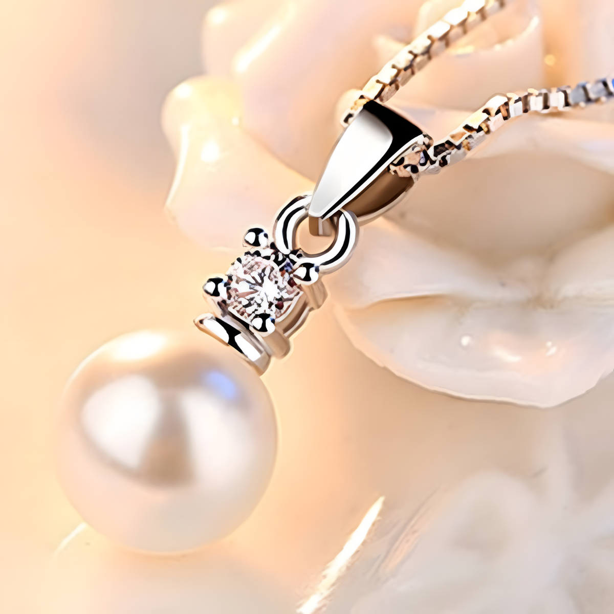 Unified Jewellery 925 Silver-Plated Round Pearl Pendant Necklace for Women 898