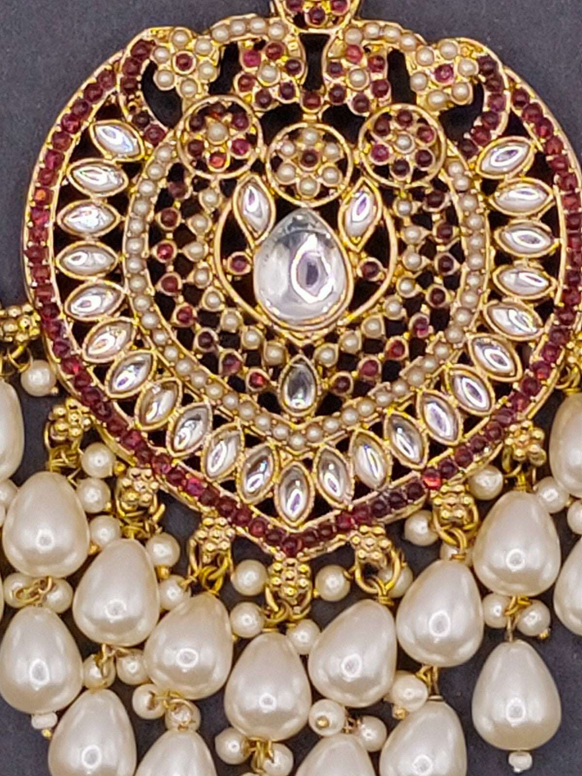 Elegant Bollywood Inspired Gold Kundan Earrings - Traditional Indian Jewelry 231