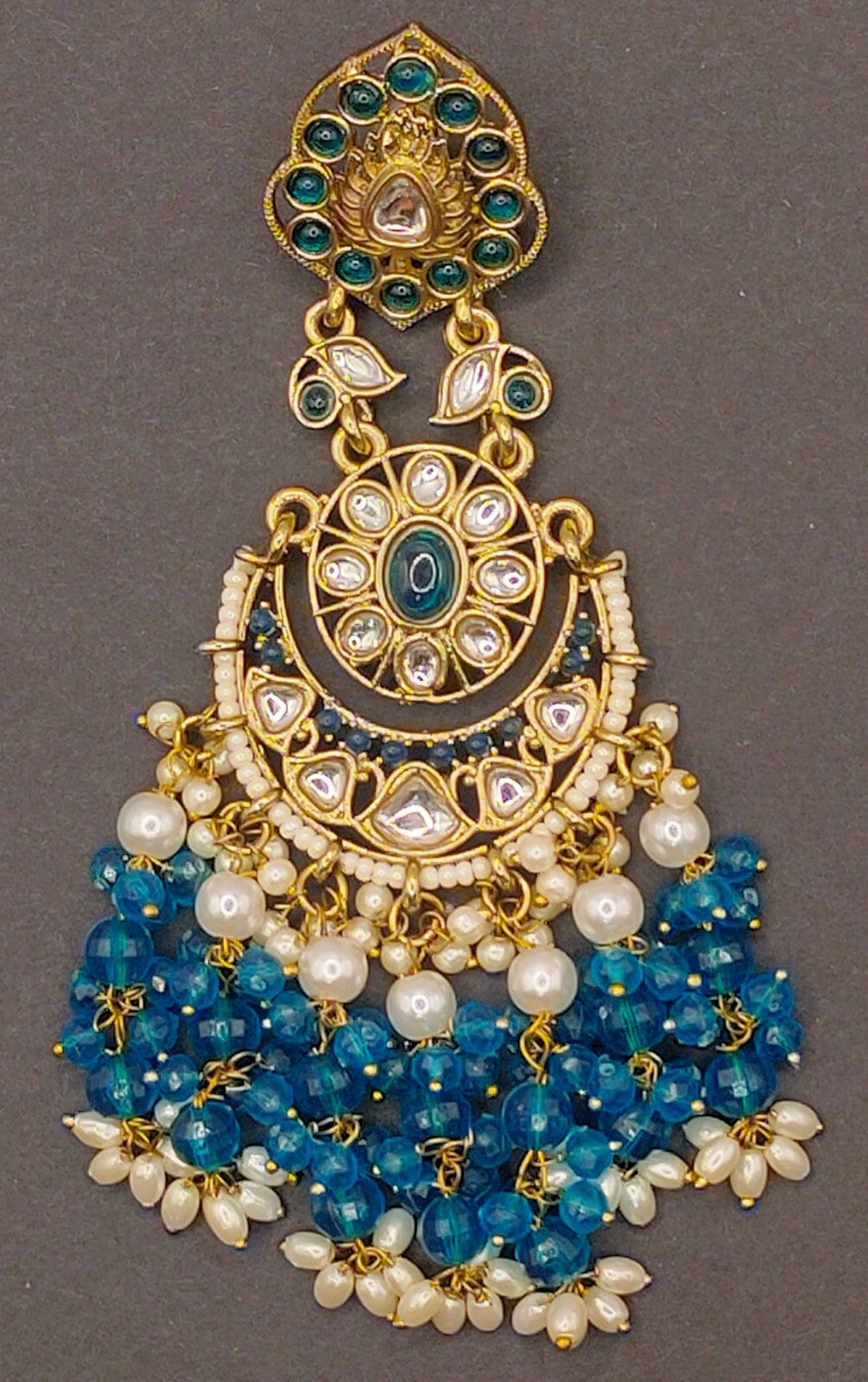 Elegant Bollywood Inspired Gold Kundan Earrings - Traditional Indian Jewelry 207