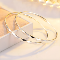 Diamond-Cut Hoop Earrings for Women – Copper Alloy with 925 Silver Plating 868