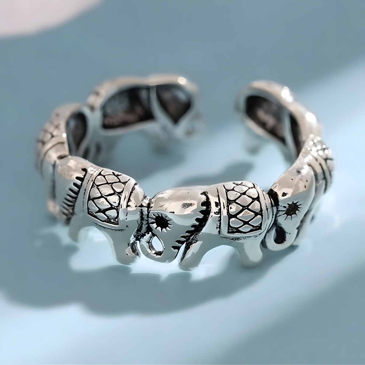 Vintage Thai Silver Elephant 925 Sterling Silver Female Resizable Opening 493