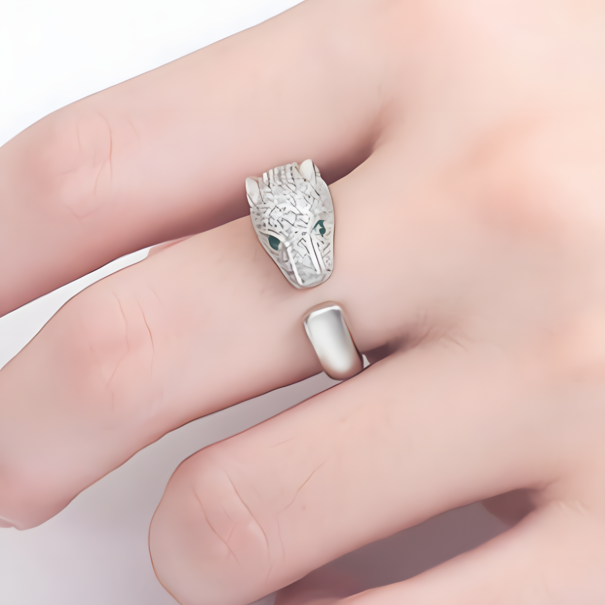 Leopard Head Open Adjustable Ring For Women Silver Colour Green Eye Animal 1755
