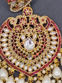 Elegant Bollywood Inspired Gold Kundan Earrings - Traditional Indian Jewelry 220