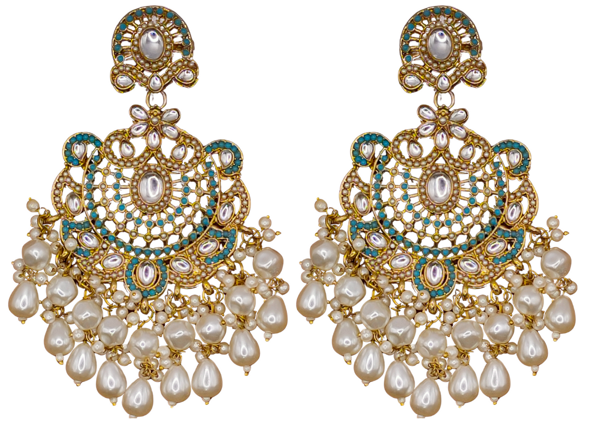 Elegant Bollywood Inspired Gold Kundan Earrings - Traditional Indian Jewelry 221
