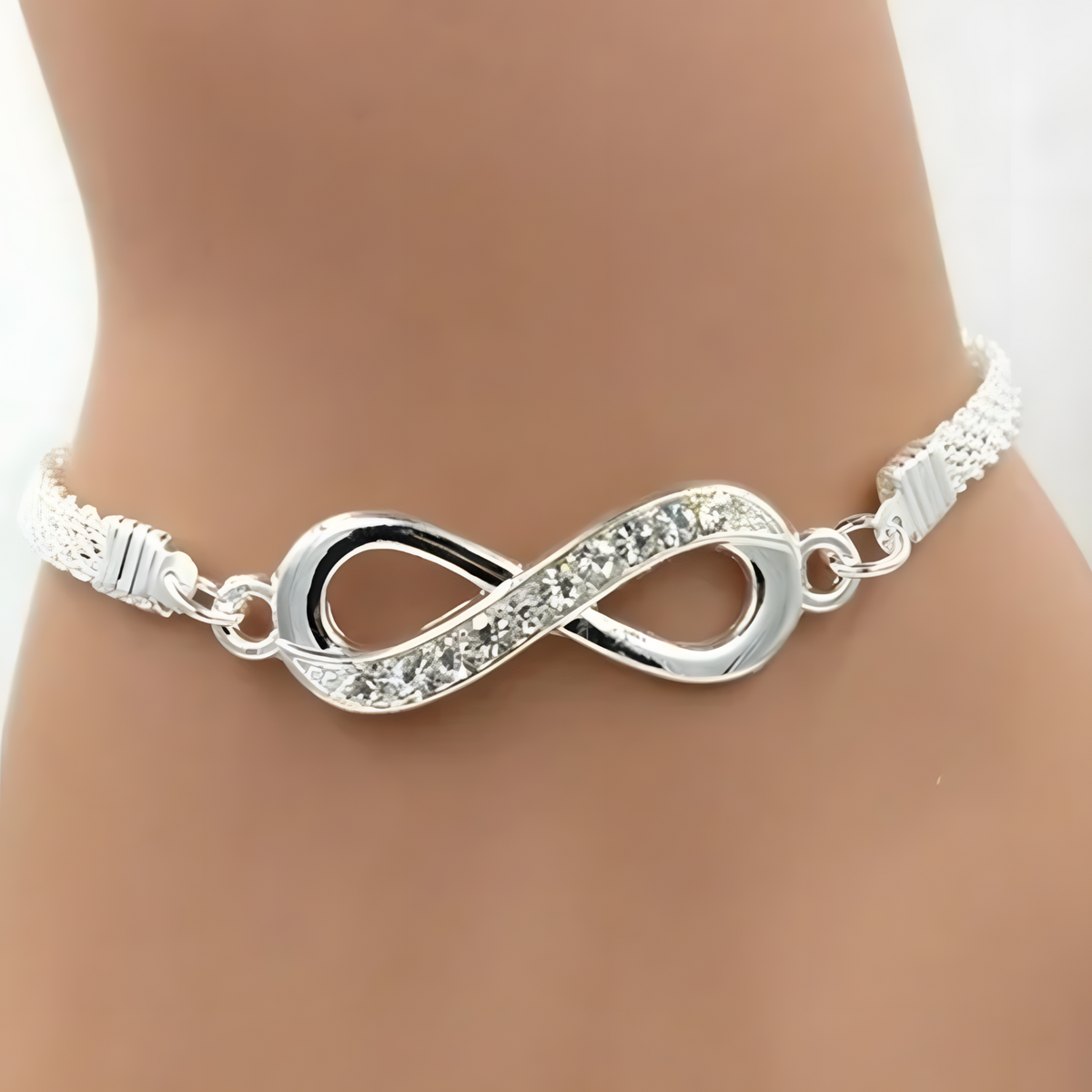 Infinity Symbol Bracelet – Silver Zinc Alloy Chain with Sparkling Rhinestone B89