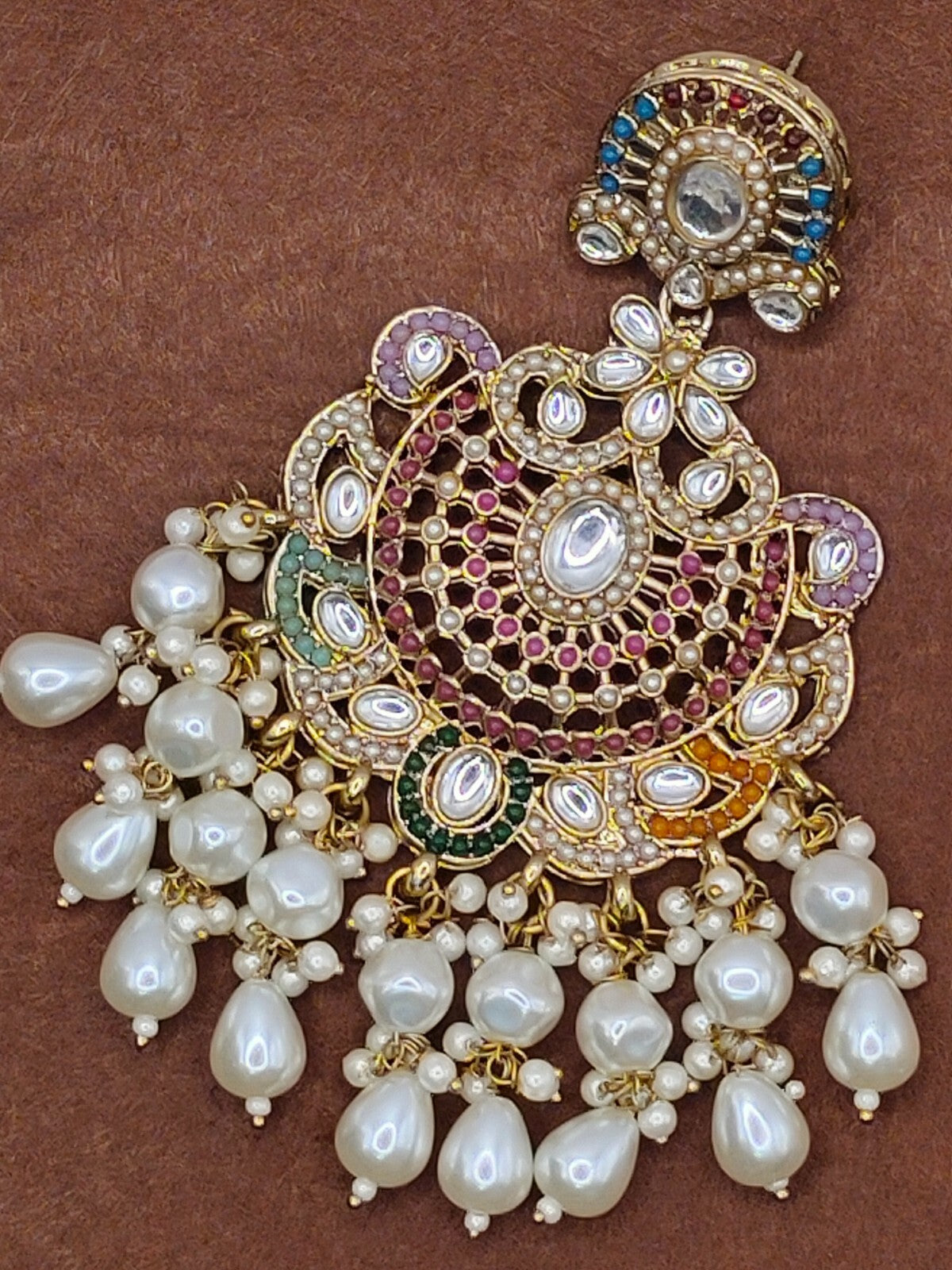 Elegant Bollywood Inspired Gold Kundan Earrings - Traditional Indian Jewelry 216