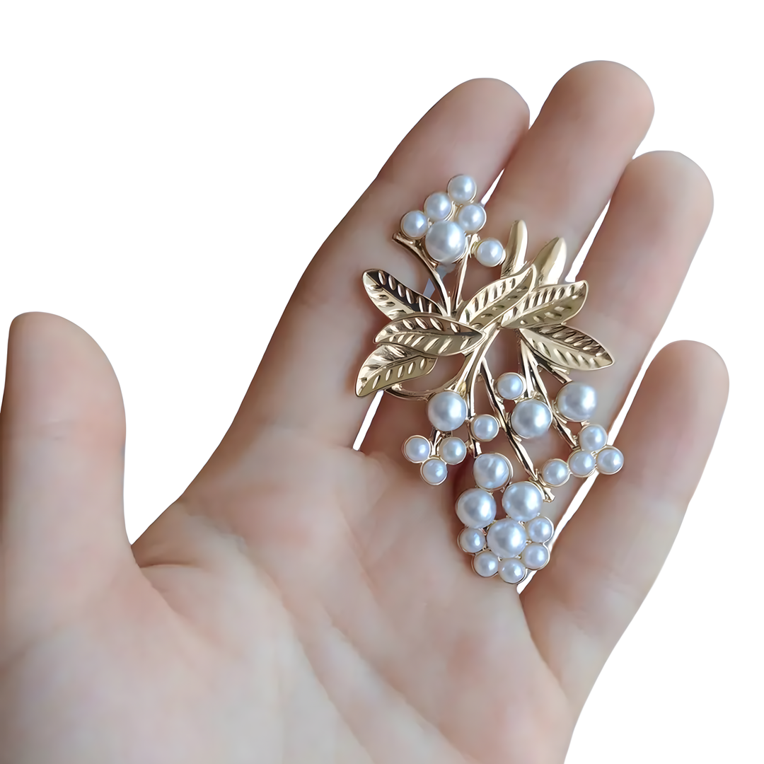 Pearl Cluster Leaf Earrings for Women –Trendy Gold-Tone Copper Stud Earrings 767