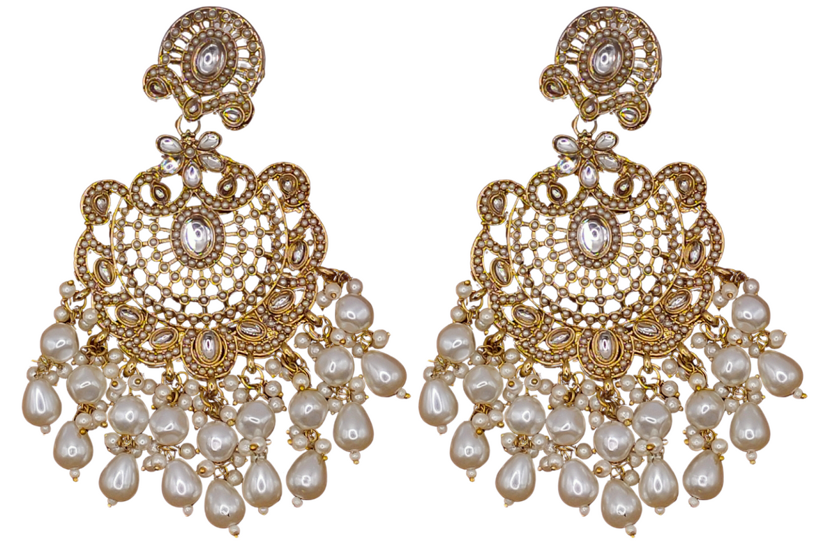 Elegant Bollywood Inspired Gold Kundan Earrings - Traditional Indian Jewelry 186