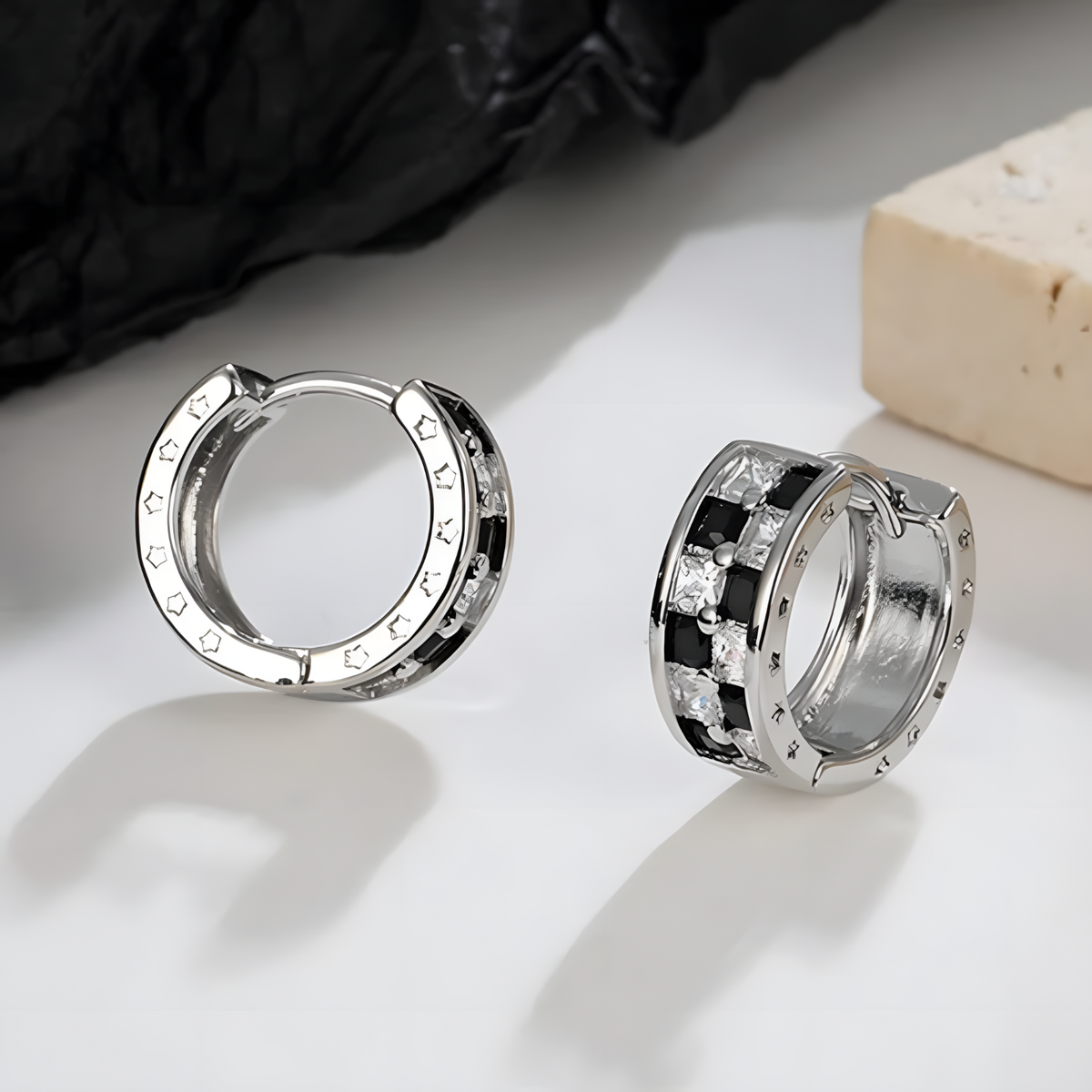 925 Sterling Silver Huggie Hoop Earrings Women Black & White Zircon Inlay 318