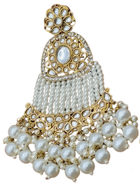 Elegant Bollywood Inspired Gold Kundan Earrings - Traditional Indian Jewelry 174
