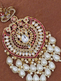 Elegant Bollywood Inspired Gold Kundan Earrings - Traditional Indian Jewelry 220