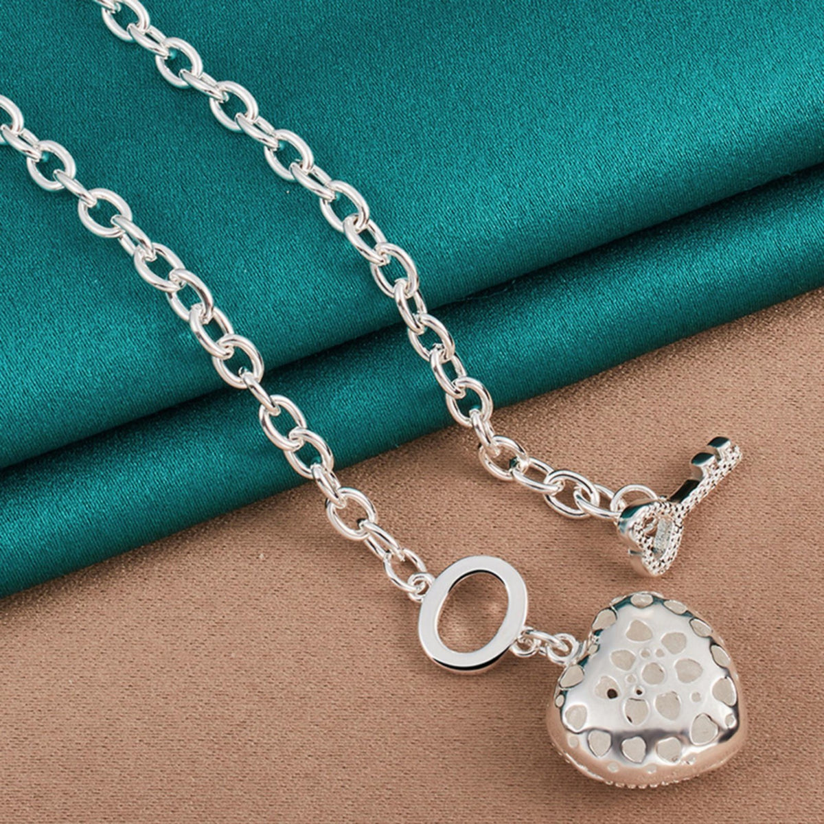 925 Sterling Silver Heart Pendant Necklace Women– Sparkling AAA Zircon Chain 690