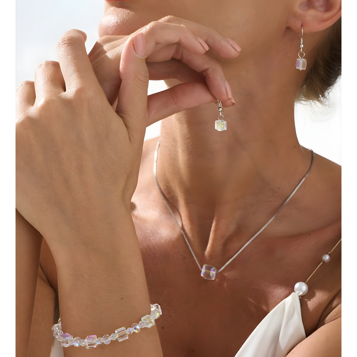 Unified Jewellery 3 Piece Cube Crystal Jewellery Set Women, Aurora Rainbow 1712