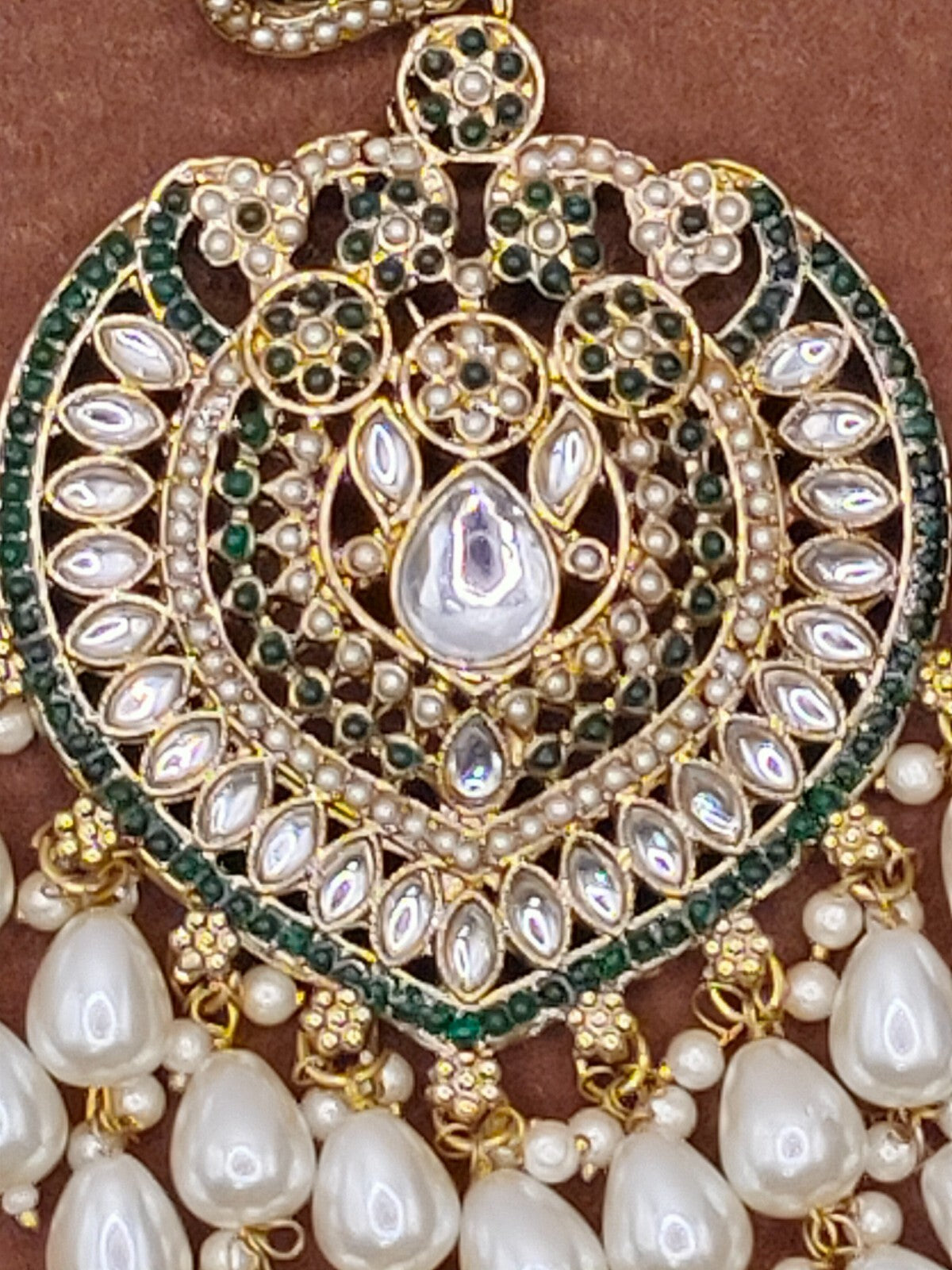 Elegant Bollywood Inspired Gold Kundan Earrings - Traditional Indian Jewelry 222