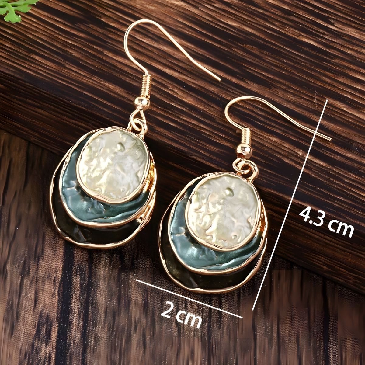 Gold Plated Zinc Alloy Copper Layered Disc Necklace And Earrings Set 1703