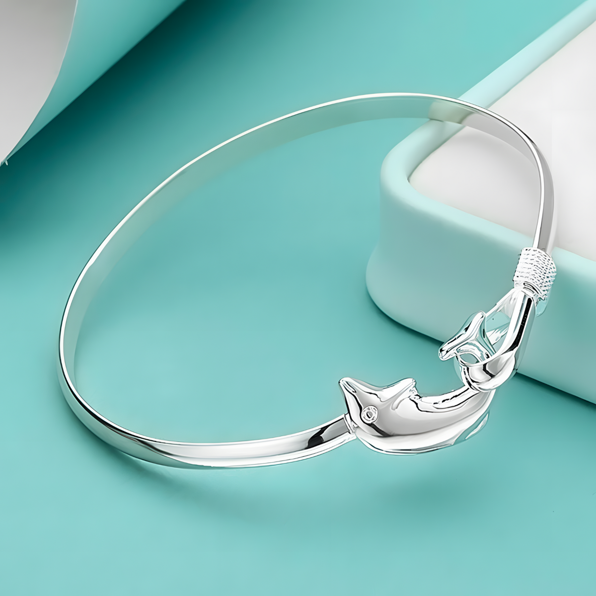Unified Jewellery Dolphin Open Bangle Bracelet Ocean Marine Nautical Gift 1855