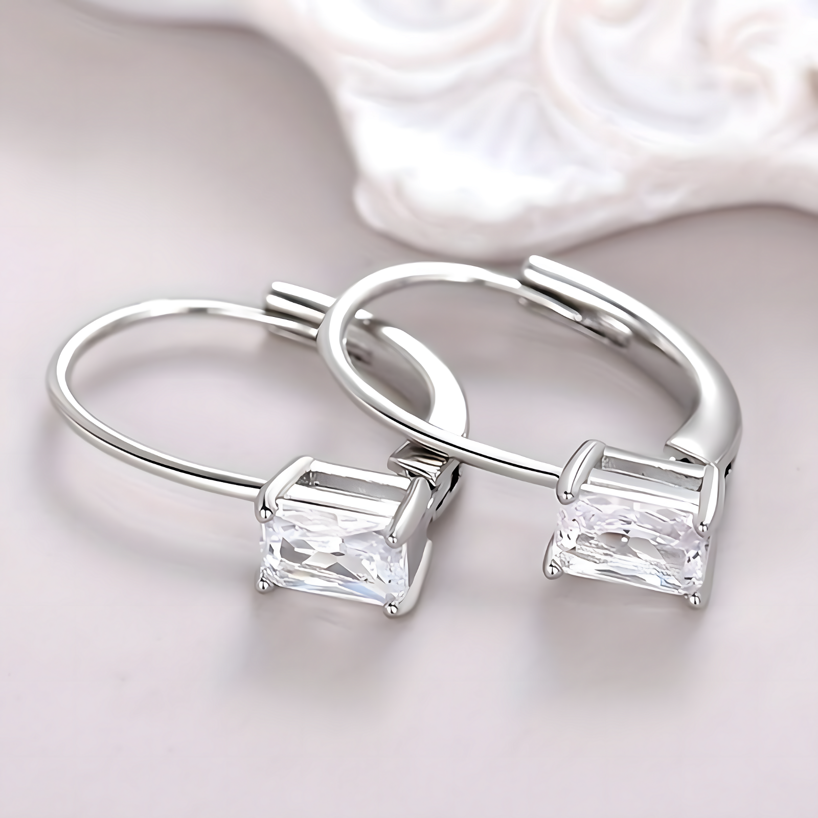 Unified Jewellery Dangle Drop Leverback Earrings for Women: Crystal Zirconia 652