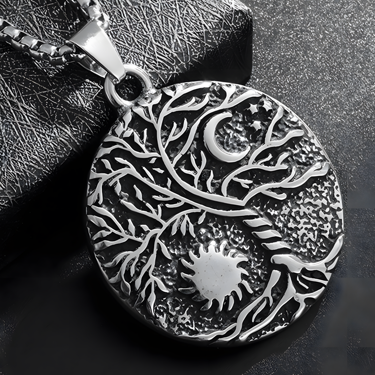 Vintage Tree Of Life Sun And Moon Pendant Necklace Celtic Nordic Round Rune 1093