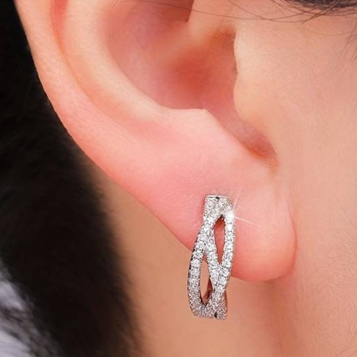 Silver-Plated Streamlined Hoop Earrings Cubic Zirconia, 1.5cm Elegant Twist 158