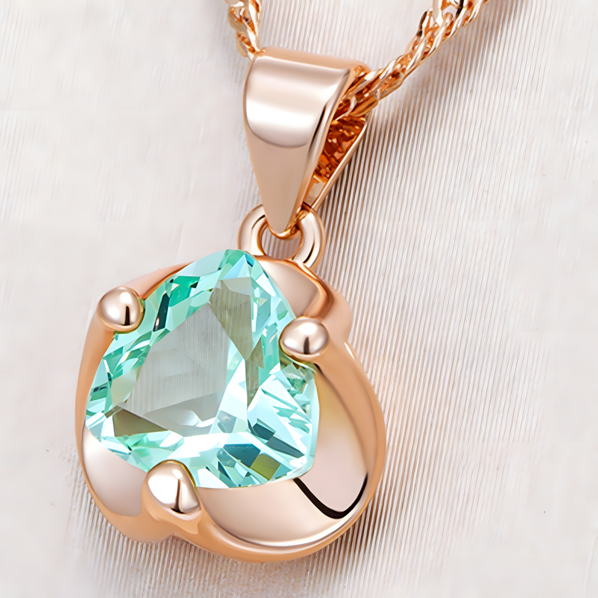 585 Rose Gold Colour Heart Pendant Necklace for Women, Copper Metal Zircon 1271